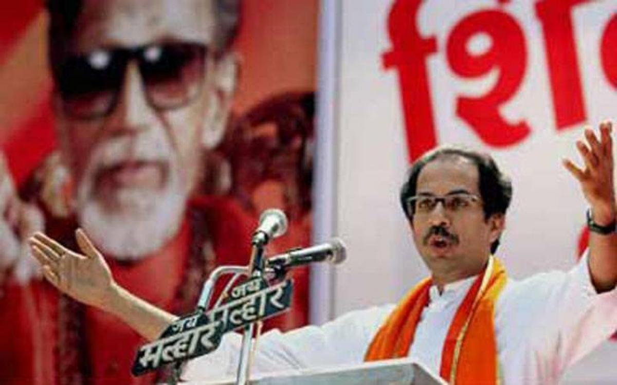 BMC polls: Shiv Sena takes in early lead